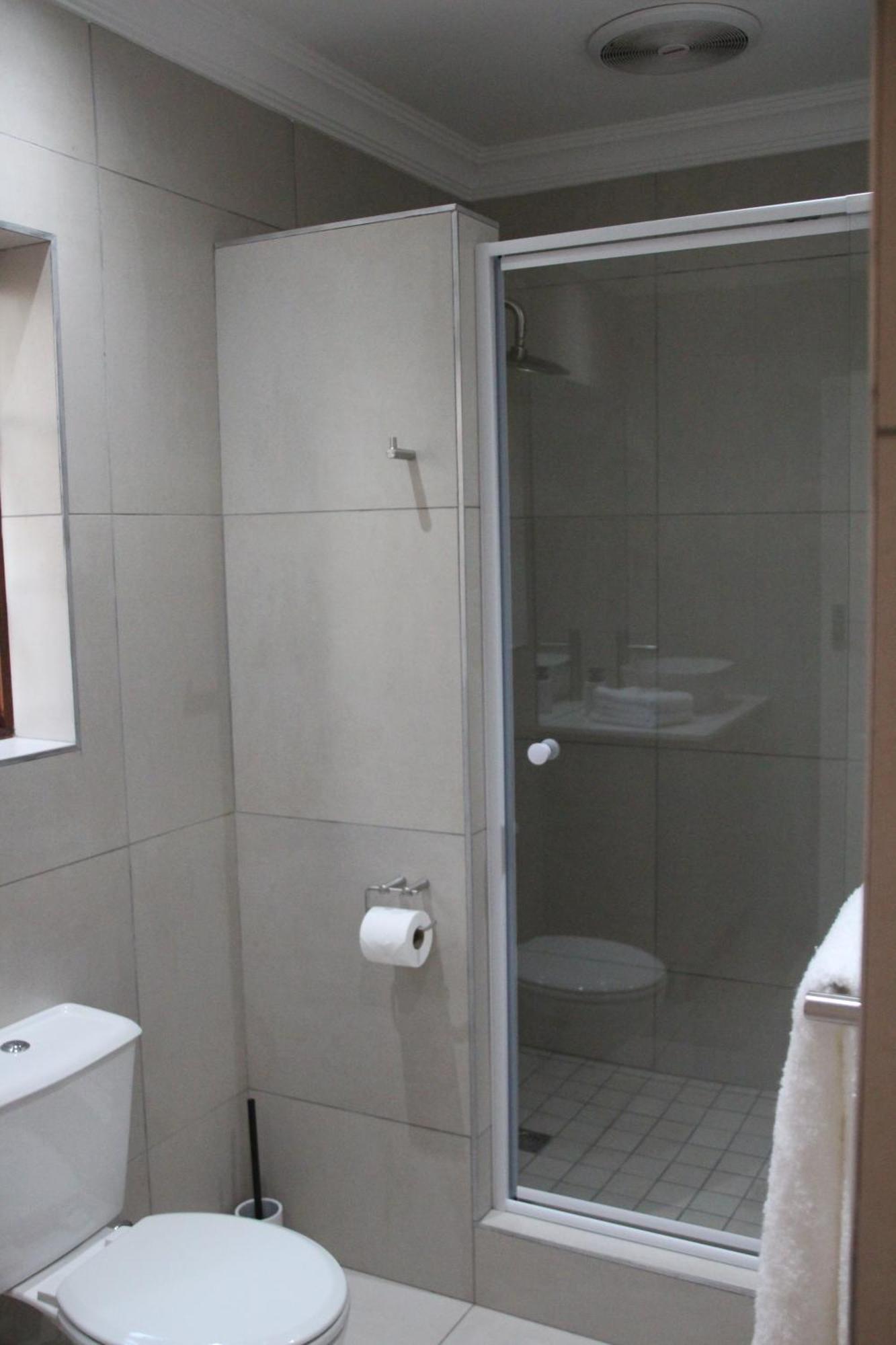 Montmartre Chalets & Venue Франшхоек Екстериор снимка